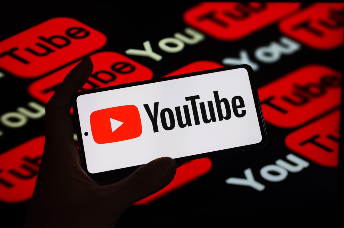 Vì Sao Nên Lựa Chọn Học Viện YouTube?
