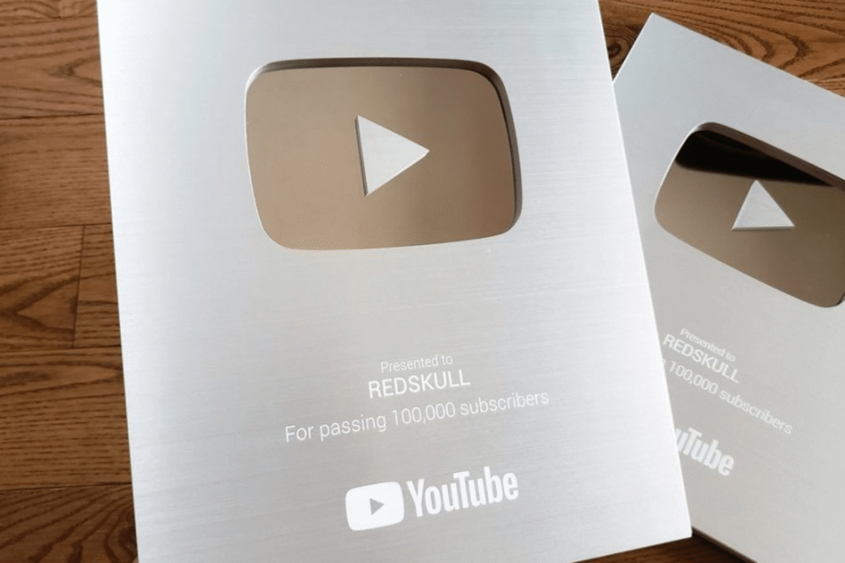 Sử Dụng Dịch Vụ Xin Nút Bạc YouTube - Giải Pháp Tối Ưu Toàn Diện?